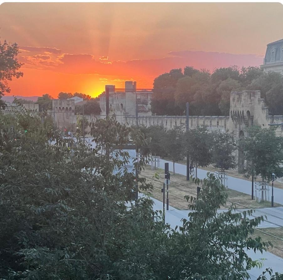 Apartmán Chez Flo Avignon Exteriér fotografie